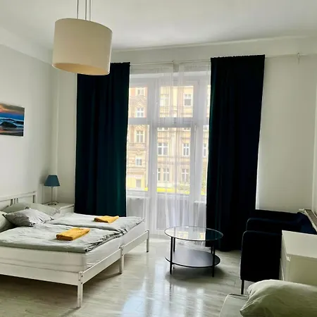 شقة Colourful فروتسواف