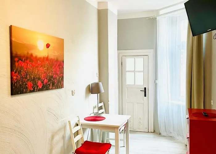 Colourful Rooms Wroclaw Apartment