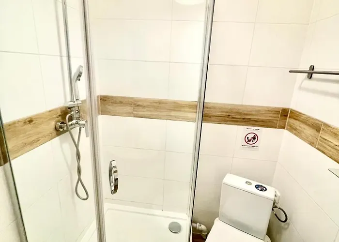 Apartment Colourful Rooms Wroclaw Wroclaw