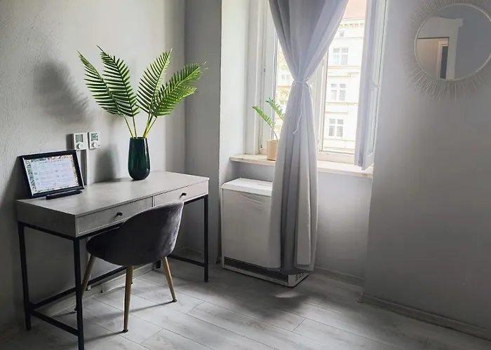 Apartment Colourful Rooms Wroclaw Wroclaw